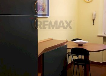 Sala da pranzo - Bilocale via Bellini
 
6, Parma - foto 7