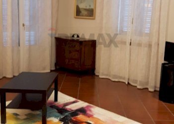 Soggiorno - Bilocale via Bellini
 
6, Parma - foto 19