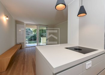 Foto 1 - Trilocale Via al Vittoriale
 
11, Gardone Riviera - foto 1