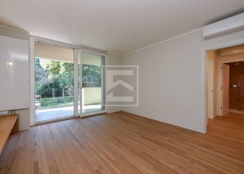 Foto 5 - Trilocale Via al Vittoriale
 
11, Gardone Riviera - foto 5