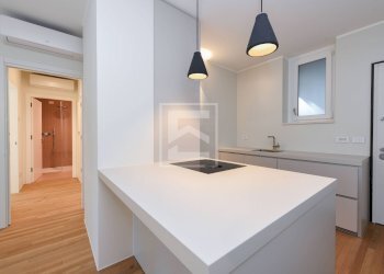 Foto 7 - Trilocale Via al Vittoriale
 
11, Gardone Riviera - foto 7