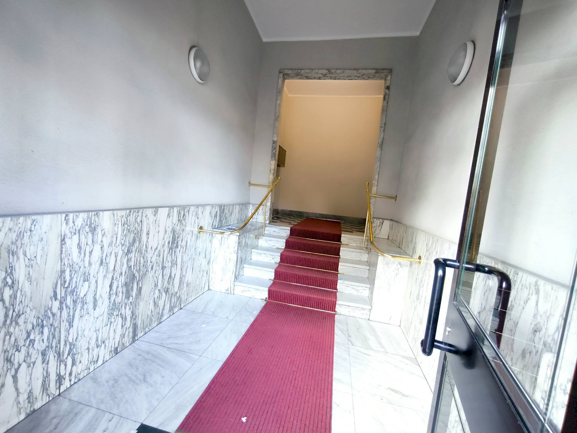 Foto 3 - Bilocale Largo San Francesco Da Paola
 
2, Genova - foto 3