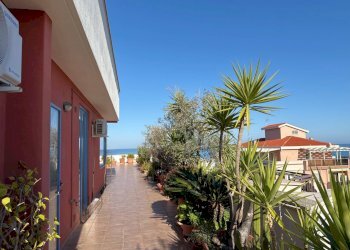 Foto 4 - Attico Via Vittorio Malcangi
 
99, Trani - foto 4