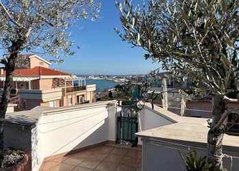 Foto 15 - Attico Via Vittorio Malcangi
 
99, Trani - foto 15