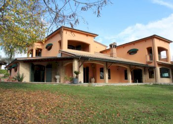 Foto 1 - Villa via Della Madonna
11, Campli - photo 1