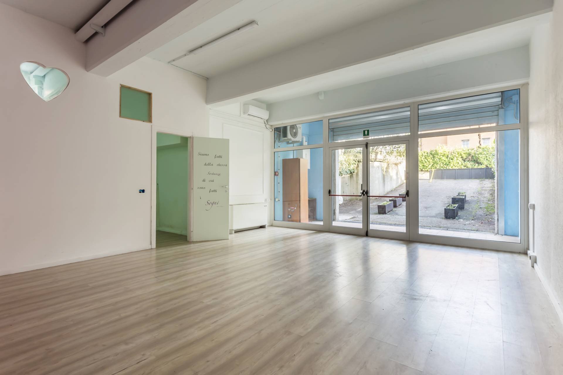 Foto 3 - Commercial Premises Via Claudio Monteverdi
5, Bergamo - photo 3