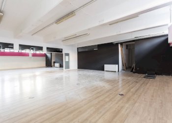 Foto 11 - Commercial Premises Via Claudio Monteverdi
 
5, Bergamo - photo 11