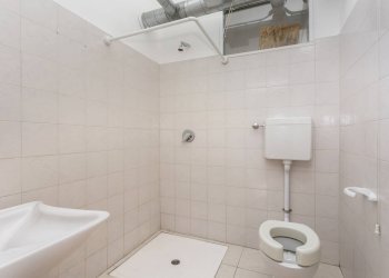 Foto 15 - Commercial Premises Via Claudio Monteverdi
 
5, Bergamo - photo 15