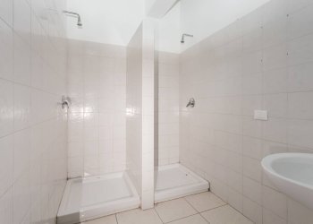 Foto 19 - Commercial Premises Via Claudio Monteverdi
 
5, Bergamo - photo 19