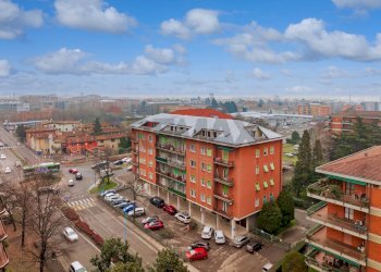 Edificio all\'aperto - Attico Via San Zeno
 
125, Brescia - foto 2