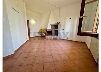 Soggiorno - Semi-detached house Bedizzole - photo 23