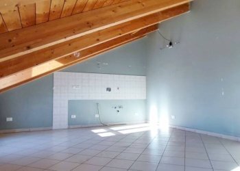 Cucina - Trilocale via Giuseppe Talucchi, 32, Torino (zona San Donato) - foto 2