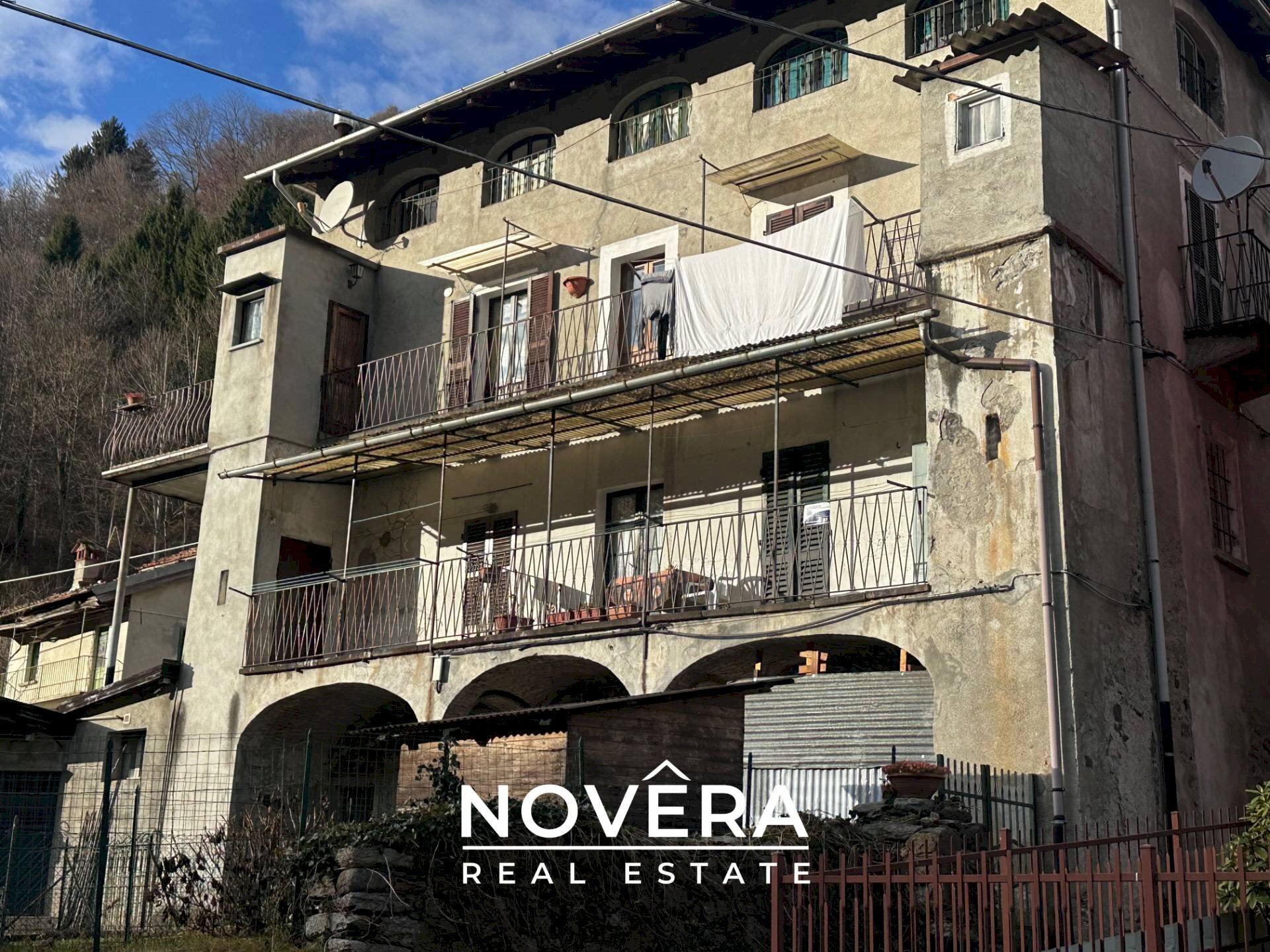 Foto 1 - Villa Frazione Brugarolo
 
38, Cravagliana - photo 1