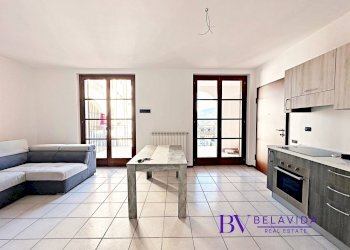 Foto 16 - Trilocale Via Francesco Petrarca
 
1, Pella - foto 16