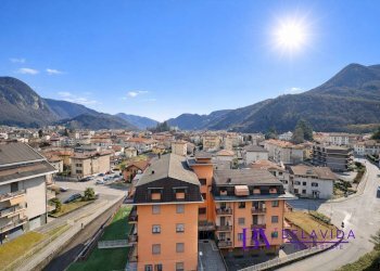 Foto 3 - Trilocale Via XIV Maggio
 
37, Varallo - foto 3