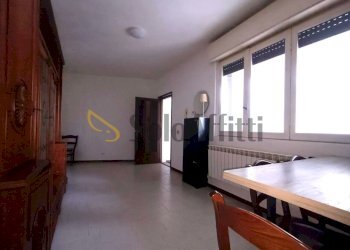 soggiorno.jpg - Appartamento Via San Sebastiano, Parabiago - foto 6