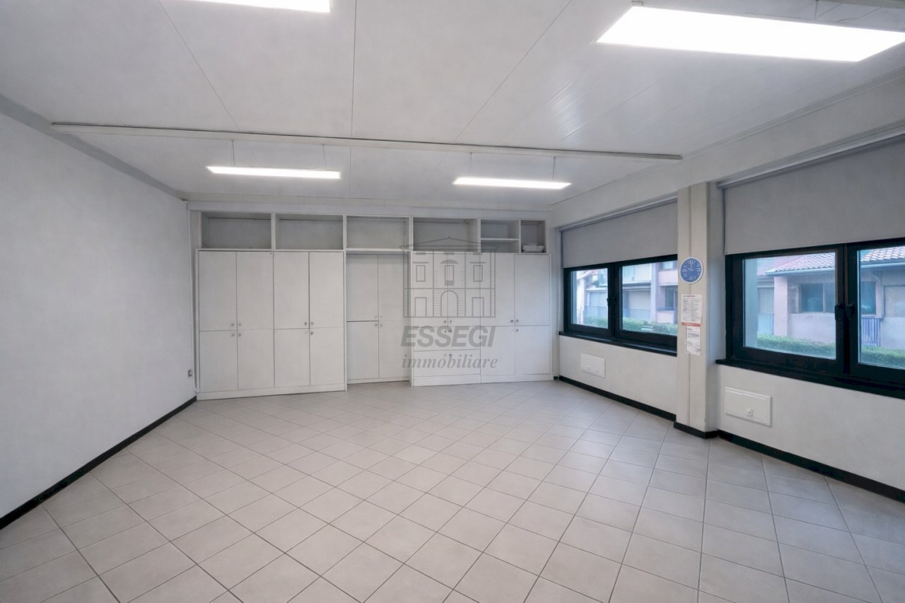 ufficio.png - Commercial Premises Via Romana 315, Lucca - photo 1