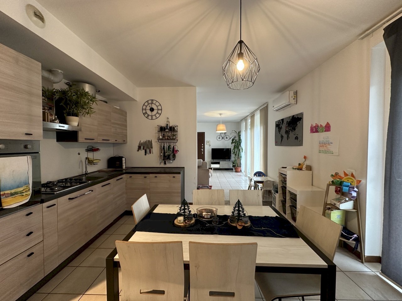 IMG_2303.JPG - Trilocale Via G. Verdi 1, Borgomanero - foto 1