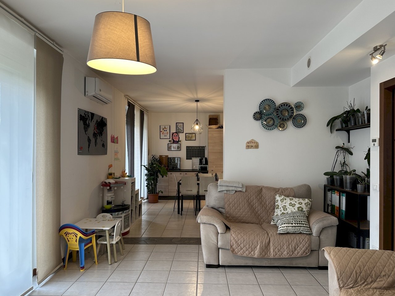 IMG_2295.jpg - Trilocale Via G. Verdi 1, Borgomanero - foto 2