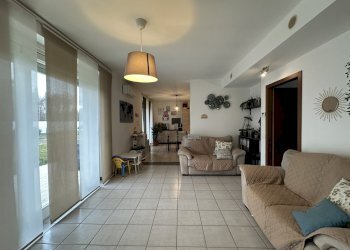 IMG_2294.jpg - Trilocale Via G. Verdi 1, Borgomanero - foto 10