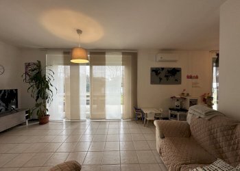 IMG_2293.JPG - Trilocale Via G. Verdi 1, Borgomanero - foto 12