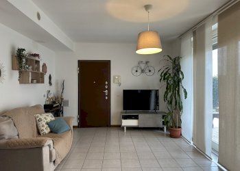 IMG_2289.jpg - Trilocale Via G. Verdi 1, Borgomanero - foto 14