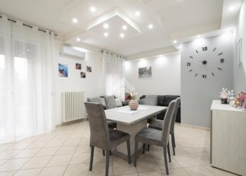 Trilocale Via Luigi Galvani, Carpi - foto 1