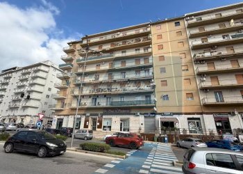 Quadrilocale Viale Teracati, Siracusa - foto 1