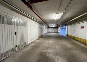 Box Via Andrea Costa, Rho - foto 1