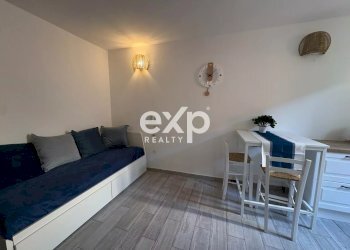 DIVANO LETTO - One-room apartment Via Bugatti, Rho - photo 15