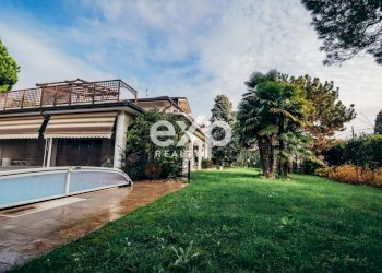 PISCINA - Villa Rescaldina - foto 147