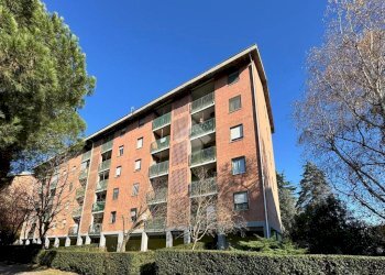 Quadrilocale Piazza avis, Pinerolo - foto 1