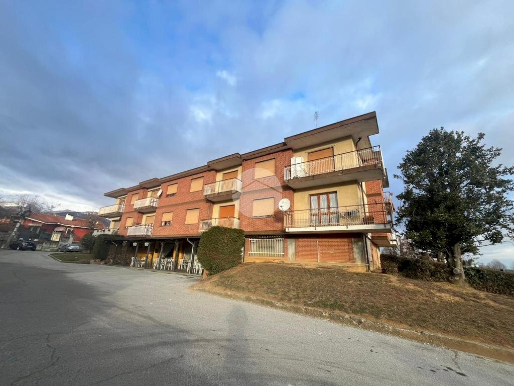 Four-room apartment Via Bagnolo, Barge - photo 1