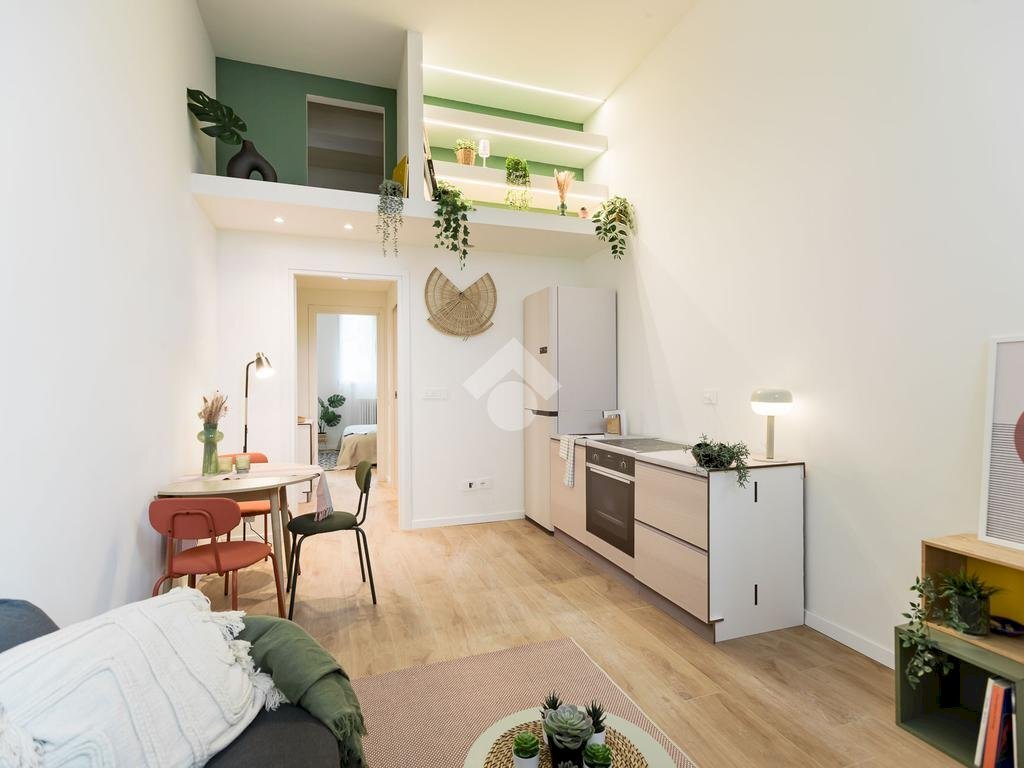 Two-room apartment Via Zurigo, Milano (neighborhood Inganni) - photo 2