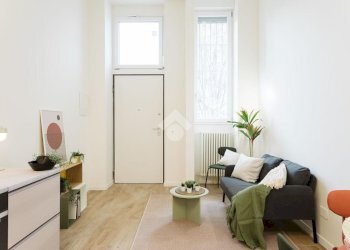 Two-room apartment Via Zurigo, Milano (neighborhood Inganni) - photo 3