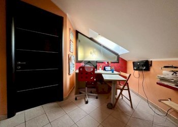 Attic Via Arturo Colautti, Torino (neighborhood Borgo Vittoria) - photo 32