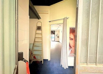 Negozio Negozio Via Torino, Savona (zona Villapiana) - foto 4