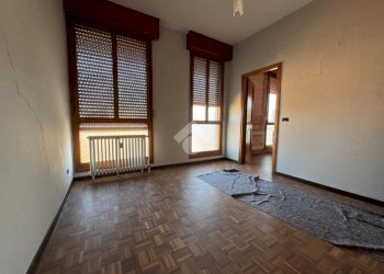Apartment Via Bellinzona, Modena (neighborhood Sant'Agnese - Università) - photo 11