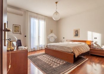 Villa Via Pontegradella, Ferrara (zona Baura) - foto 28