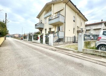 Bilocale Viale Litorale Marina, Cesenatico - foto 13