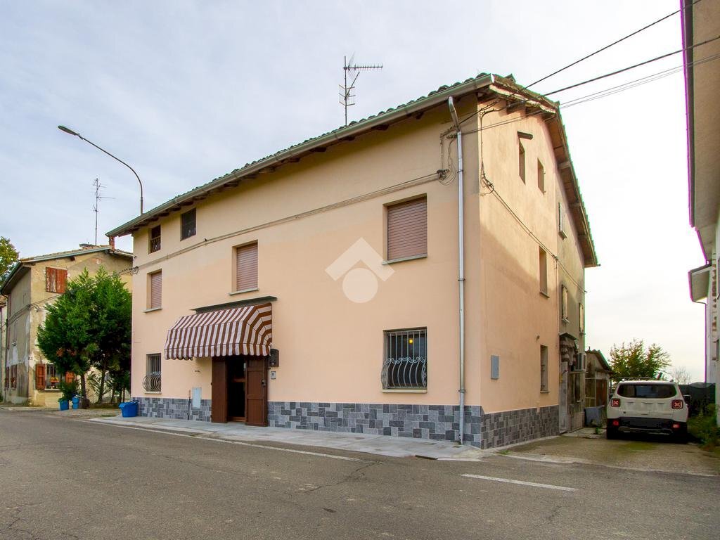 Casa semi indipendente Via Zimella, Reggio nell'Emilia - foto 1