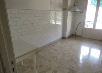 Bilocale Via Francesco Pastonchi, 80, Genova (zona Marassi) - foto 17