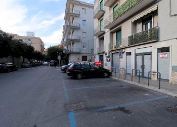 Negozio Viale Della Libertà, Martina Franca - foto 1