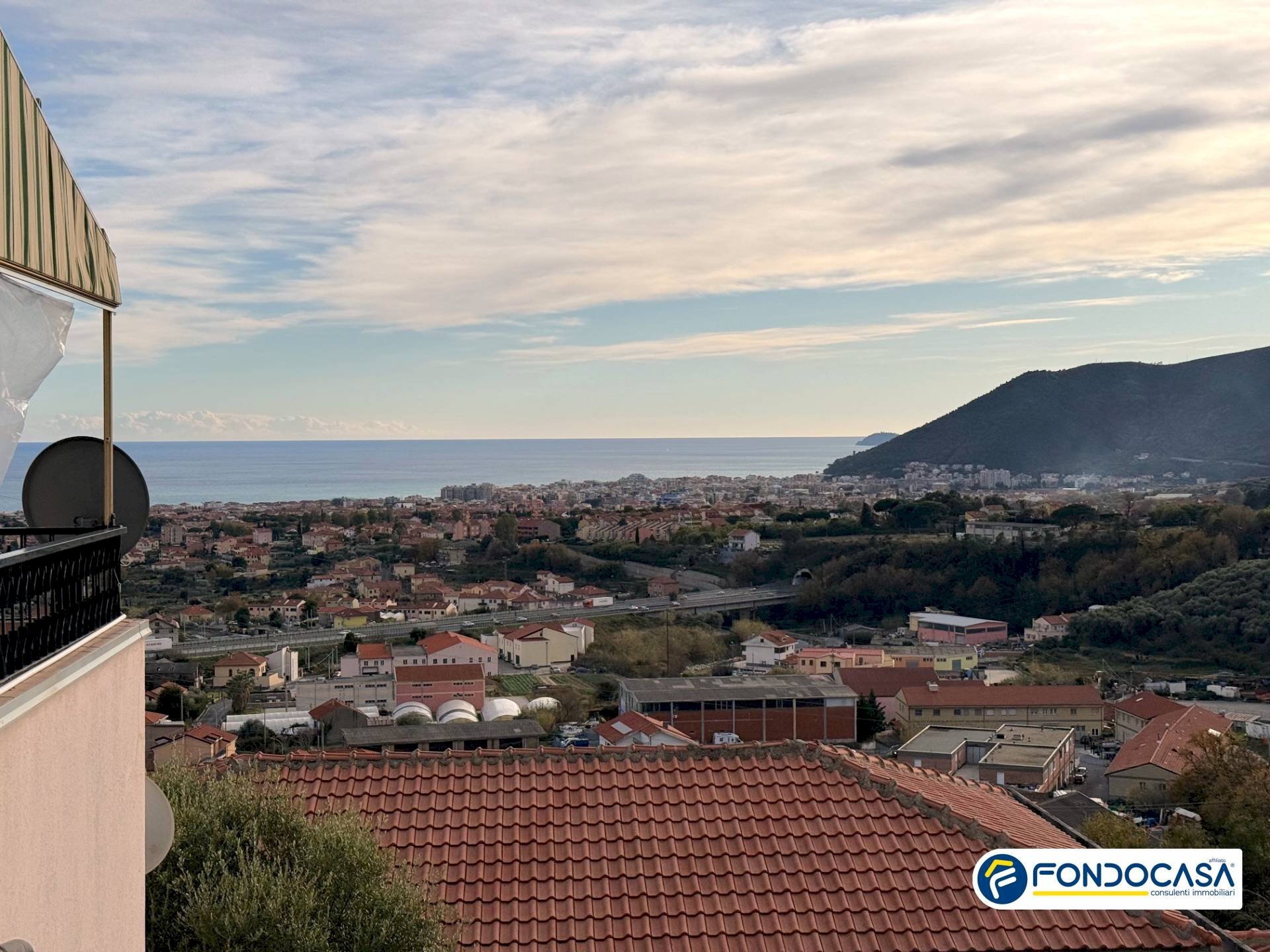 Foto 1 - Trilocale Via Degli Orsolani
 
172, Loano - foto 1