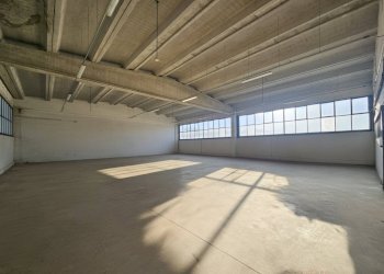 Foto 16 - Capannone Varese - foto 16