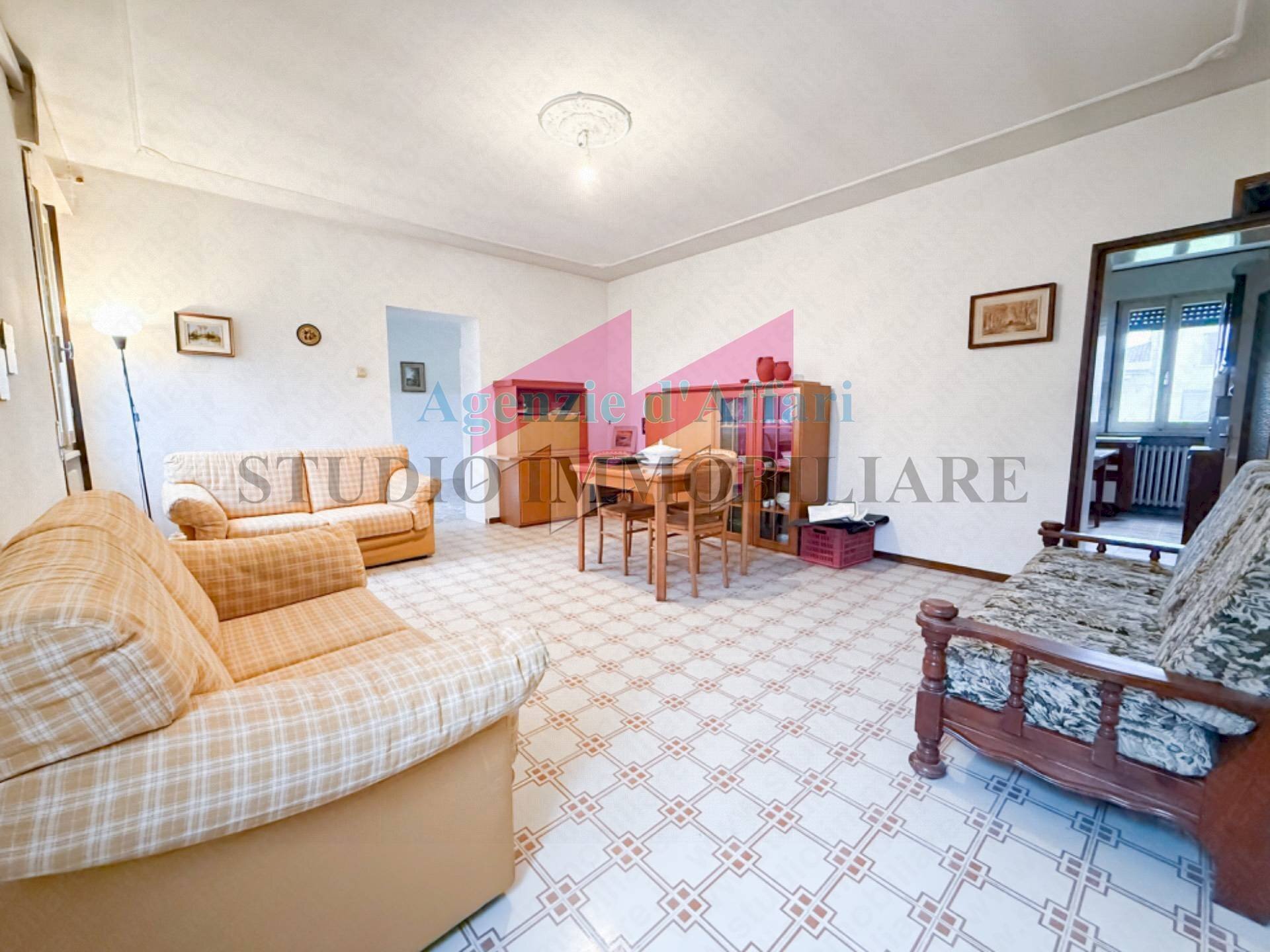 Foto 2 - Semi-detached house via alessandro volta
 
95, Moglia - photo 2