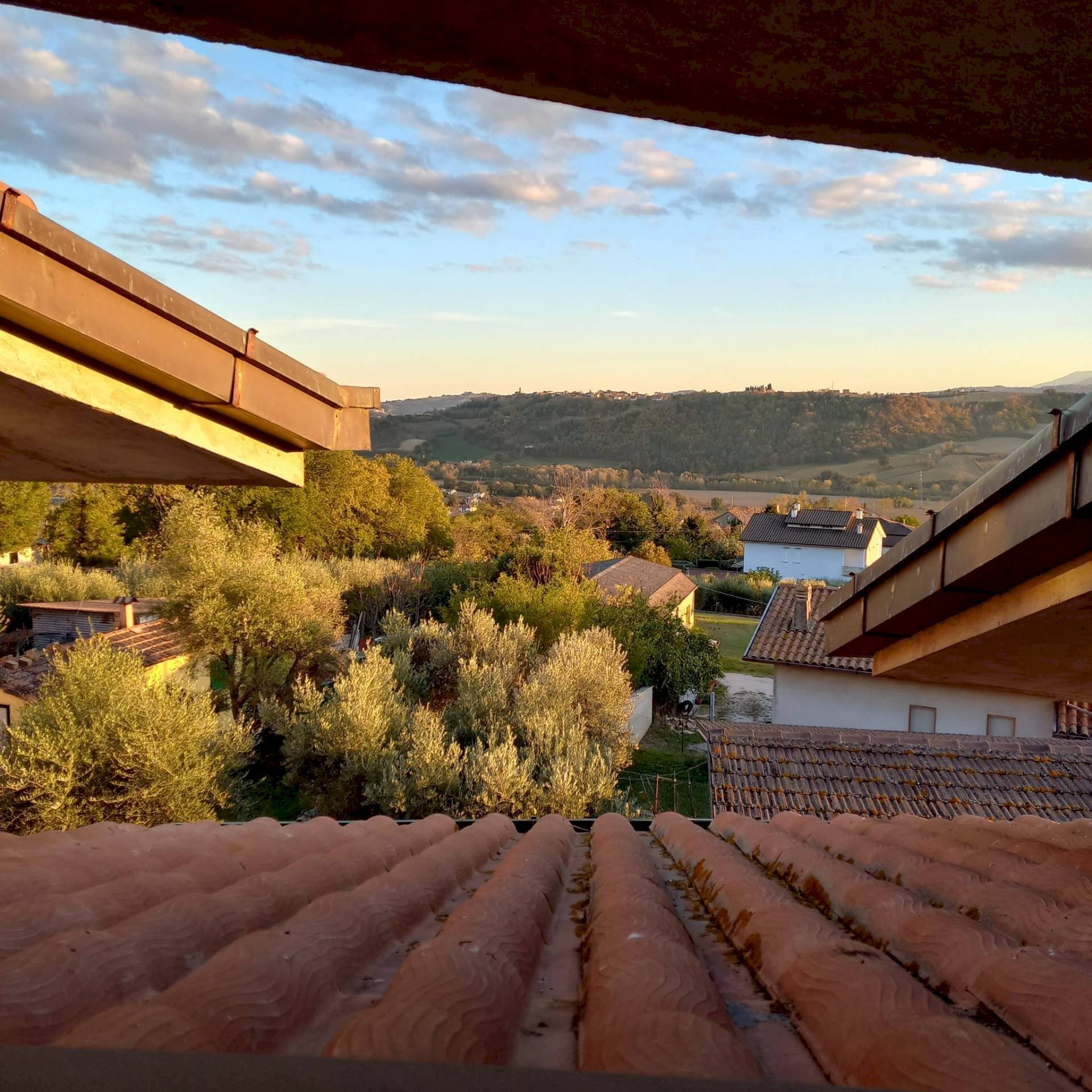 Foto 2 - Independent house via case
 
16, Montegiorgio - photo 2