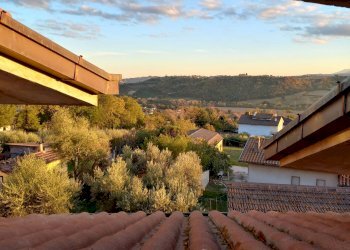 Foto 2 - Independent house via case
 
16, Montegiorgio - photo 2