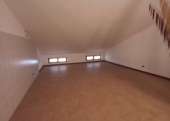 Foto 22 - Independent house via case
 
16, Montegiorgio - photo 22