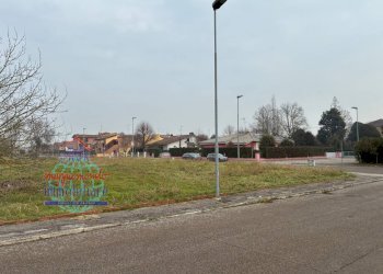 Foto 4 - Terreno edificabile VIA BRENTA
 
SNC, Cento - foto 4